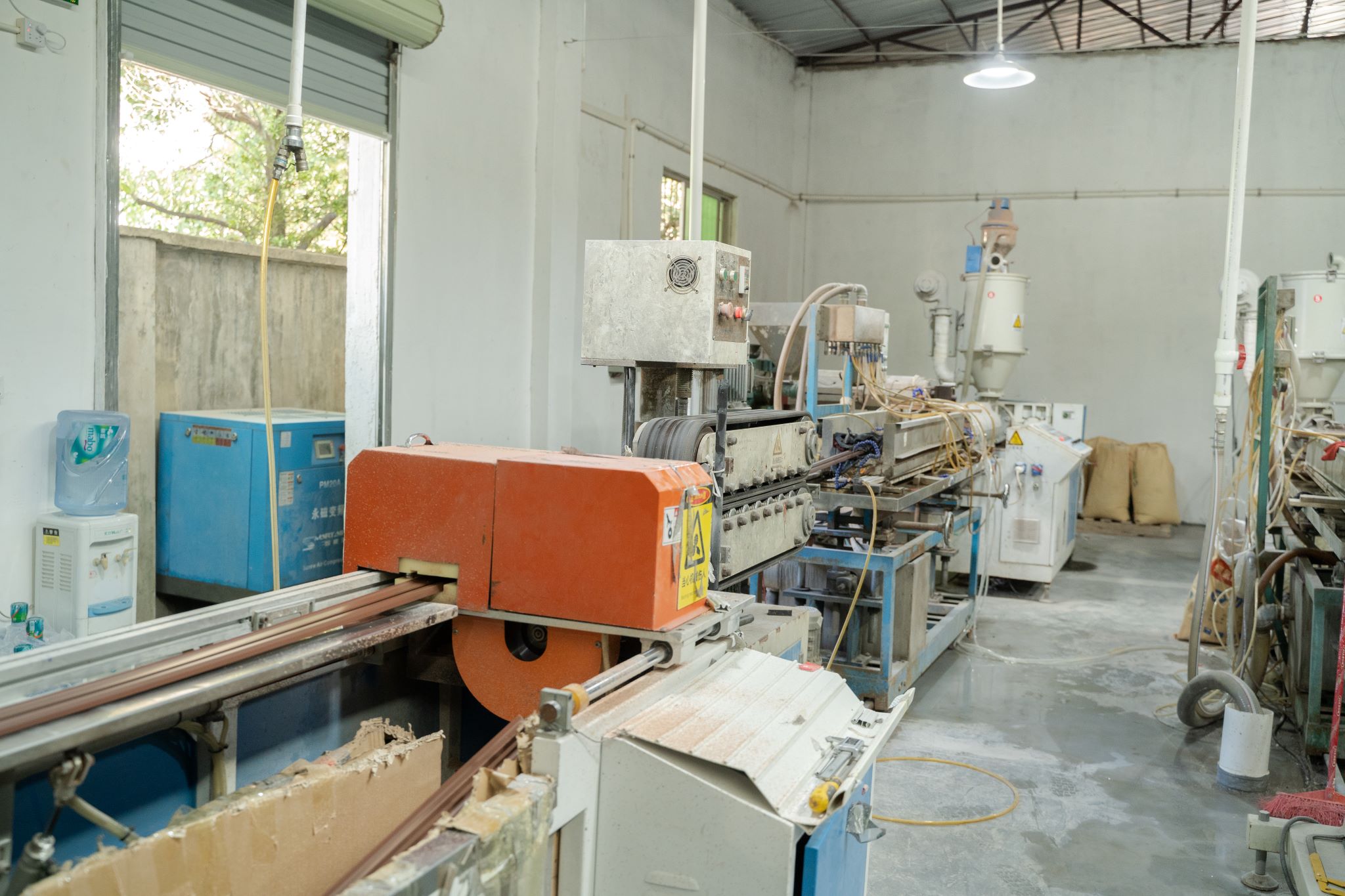 車間機器 車間機器